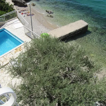 Maison d'hôtes And With A Swimming Pool Brist, Makarska - 15620 3*