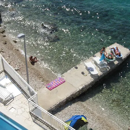 Maison d'hôtes And With A Swimming Pool Brist, Makarska - 15620 3*
