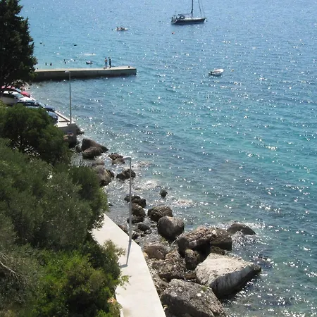 Maison d'hôtes And With A Swimming Pool Brist, Makarska - 15620
